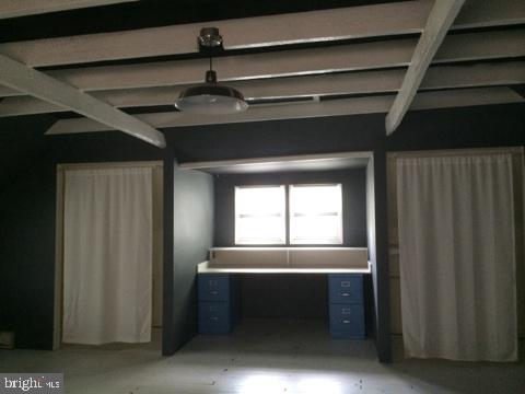 NORTH END - Residential Income