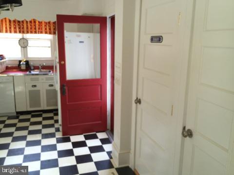 NORTH END - Residential Income