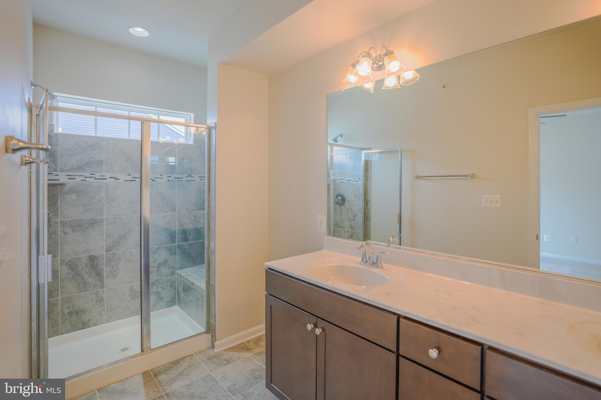 JEFFERSON PLACE - Residential