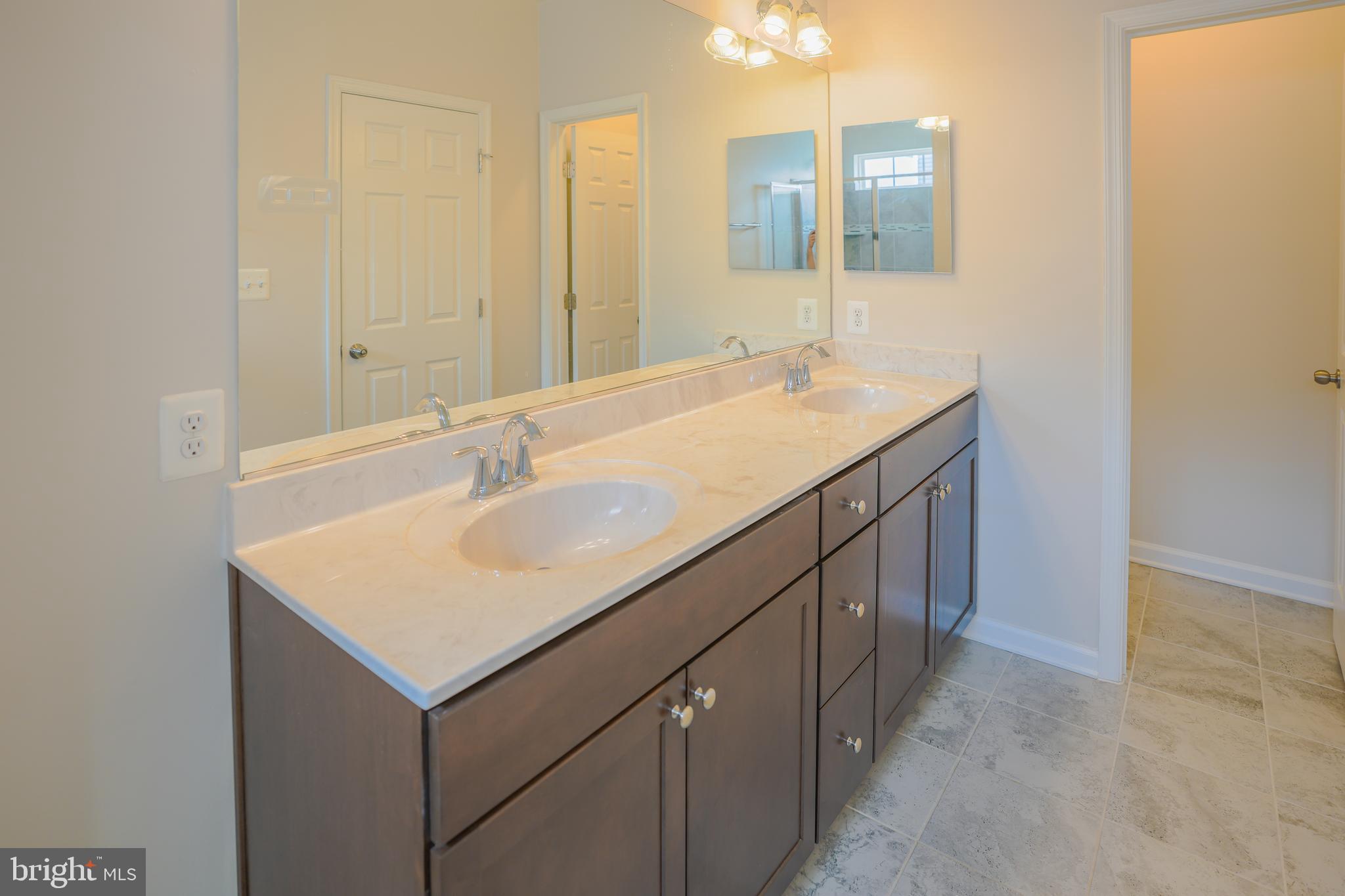 JEFFERSON PLACE - Residential