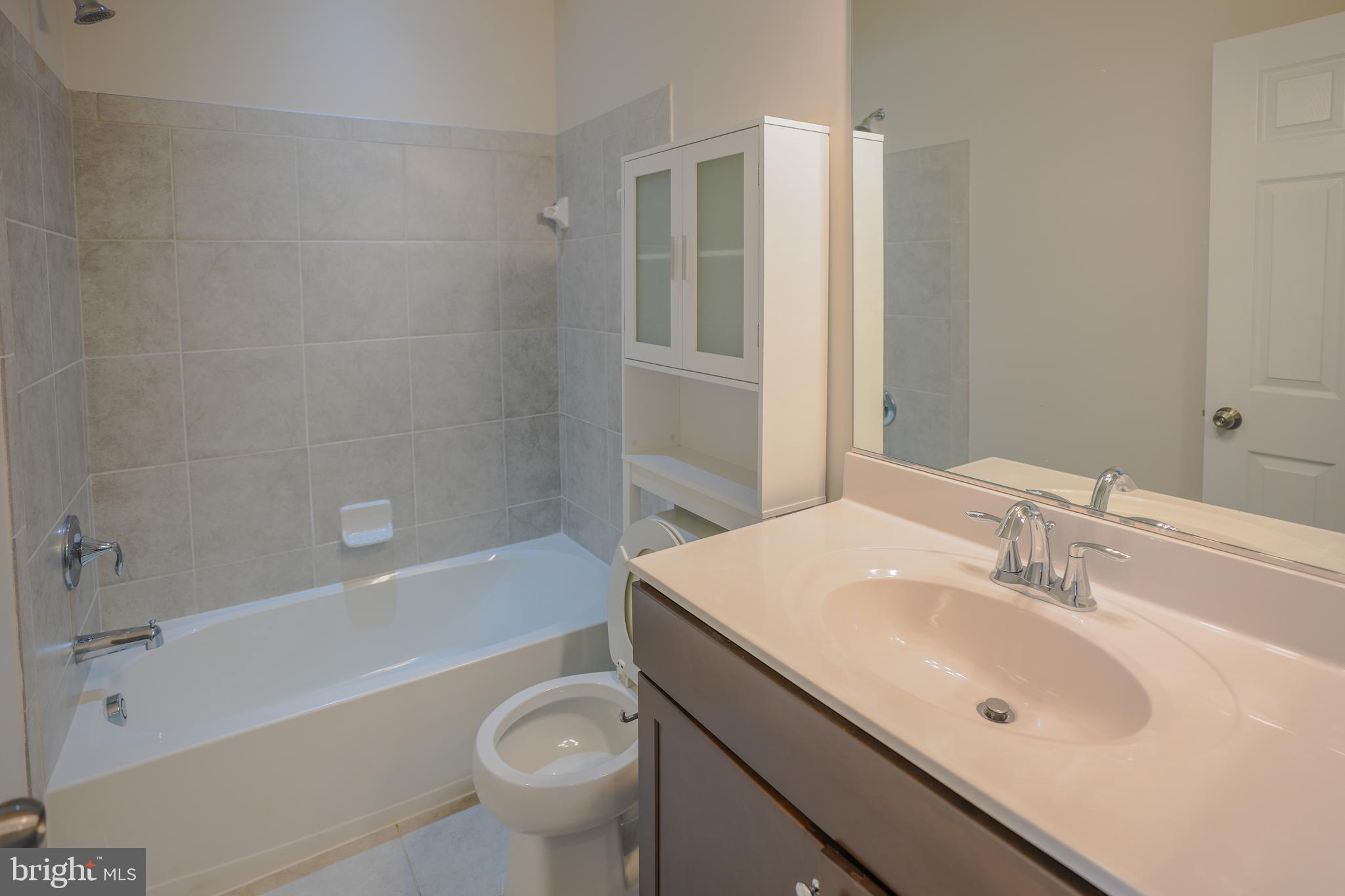 JEFFERSON PLACE - Residential