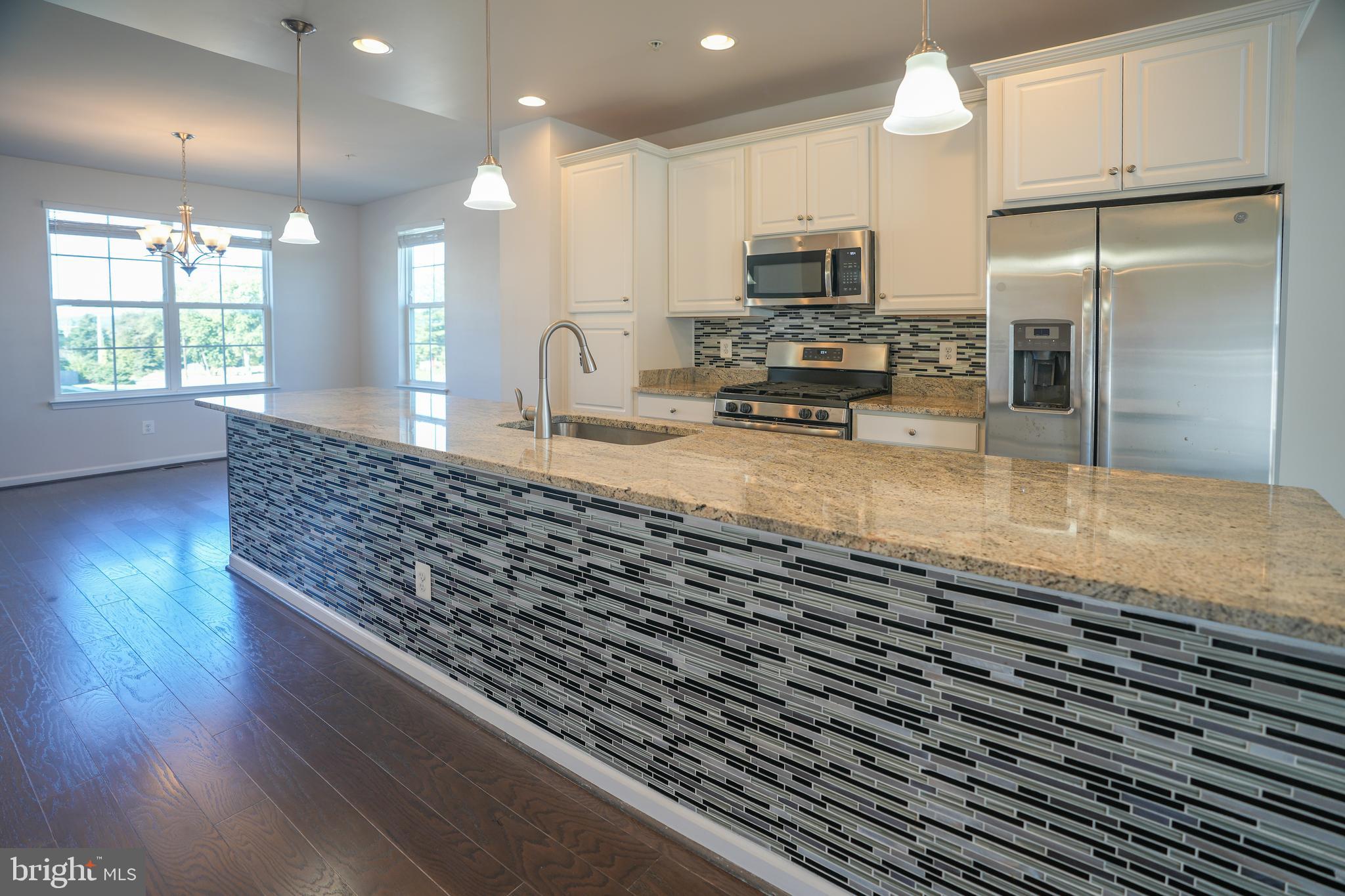 JEFFERSON PLACE - Residential