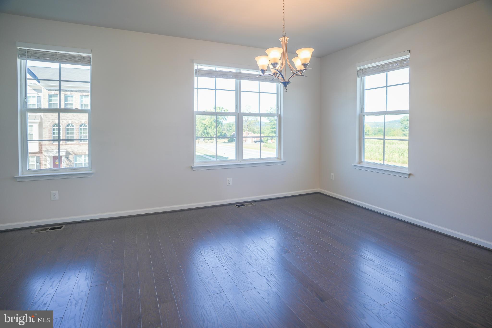 JEFFERSON PLACE - Residential