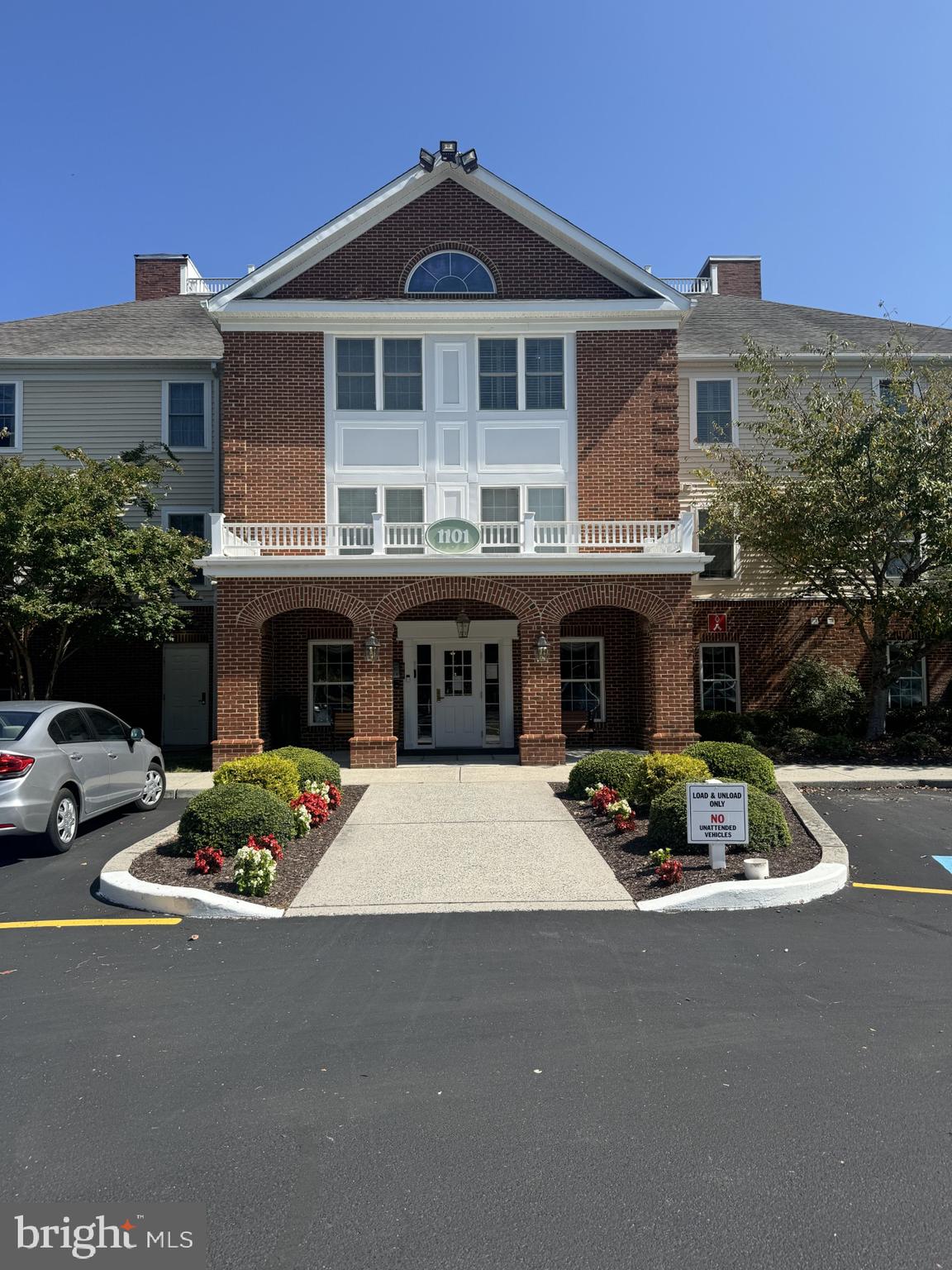 One bedroom, Laurel floor plan with gorgeous view of Schumaker Pond.