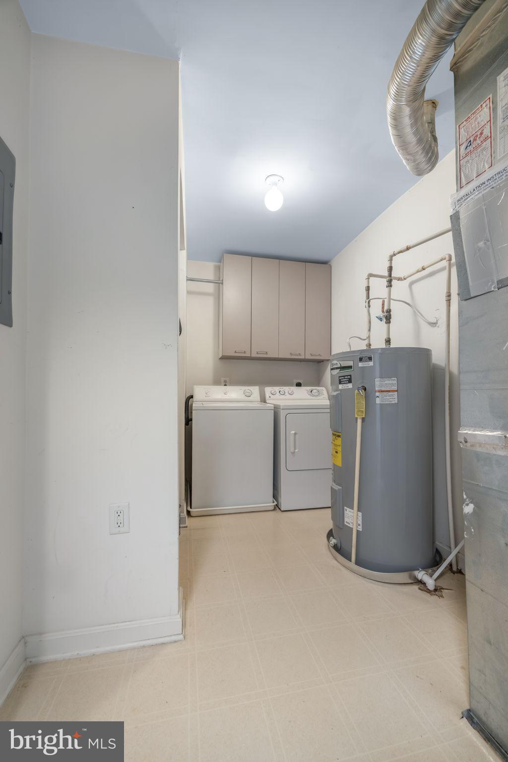 MANORS AT MCNAIR FARMS - Residential