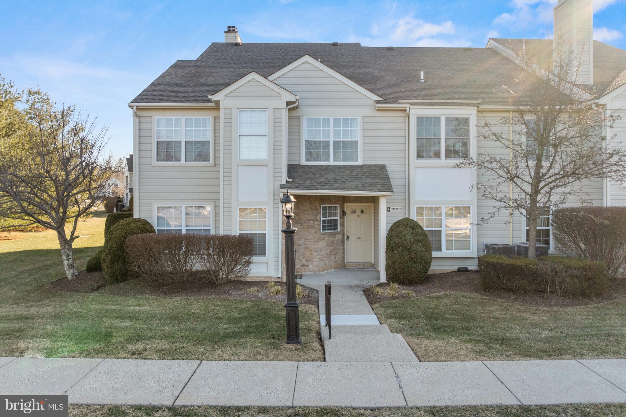 WILLOW STREAM - Residential