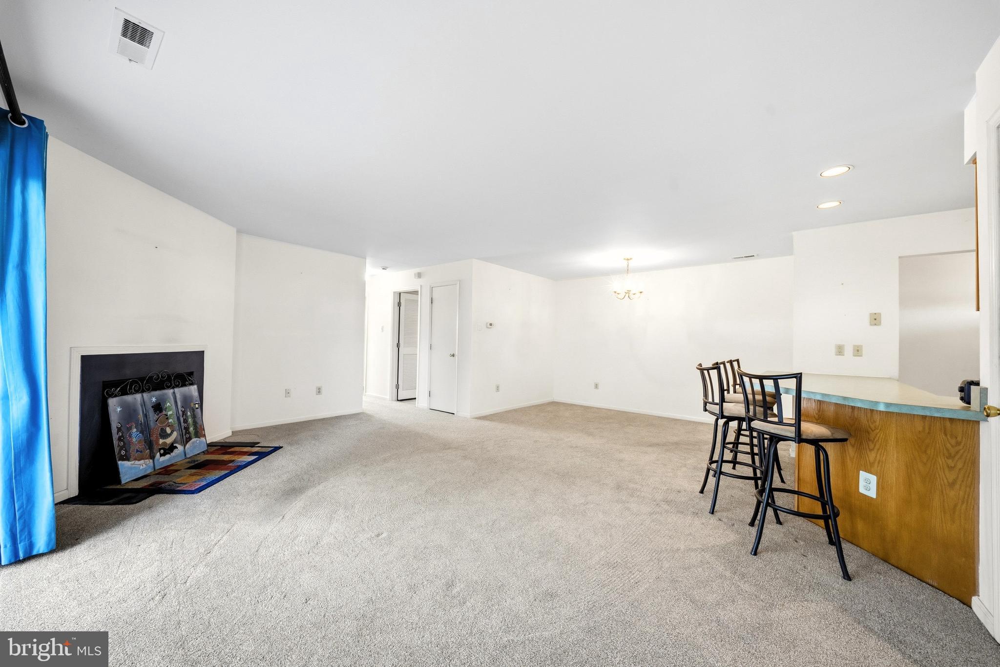 WILLOW STREAM - Residential