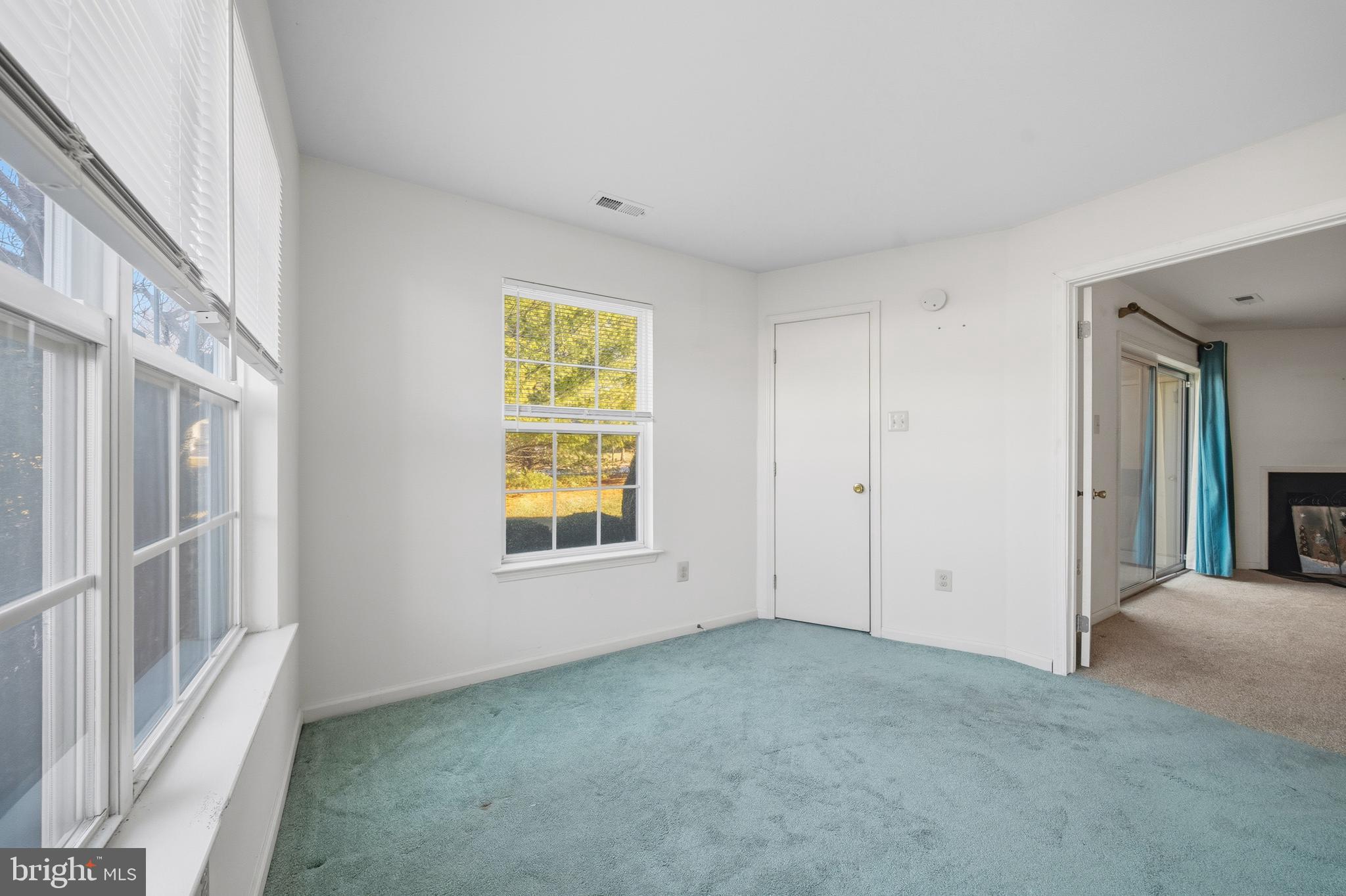 WILLOW STREAM - Residential