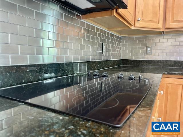 SPRING CREEK - Residential