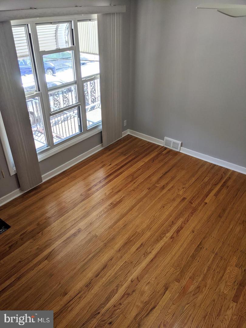 SOUTHBROOK PARK - Residential Lease