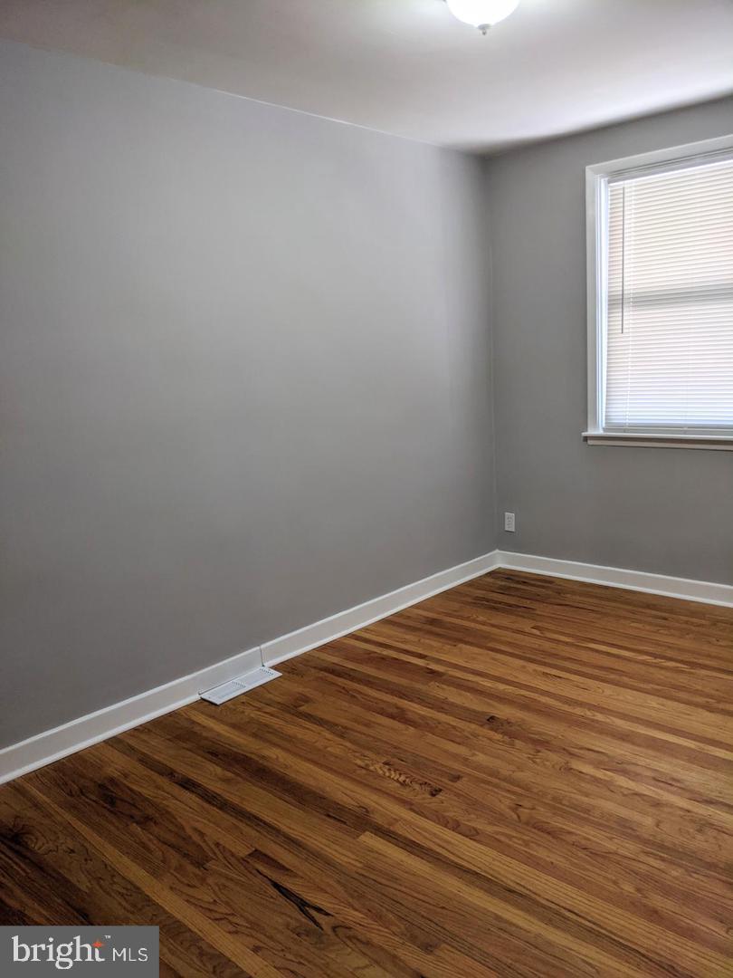 SOUTHBROOK PARK - Residential Lease