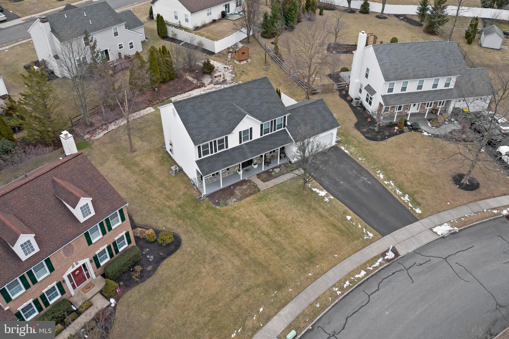 CABIN RUN ESTS - Residential