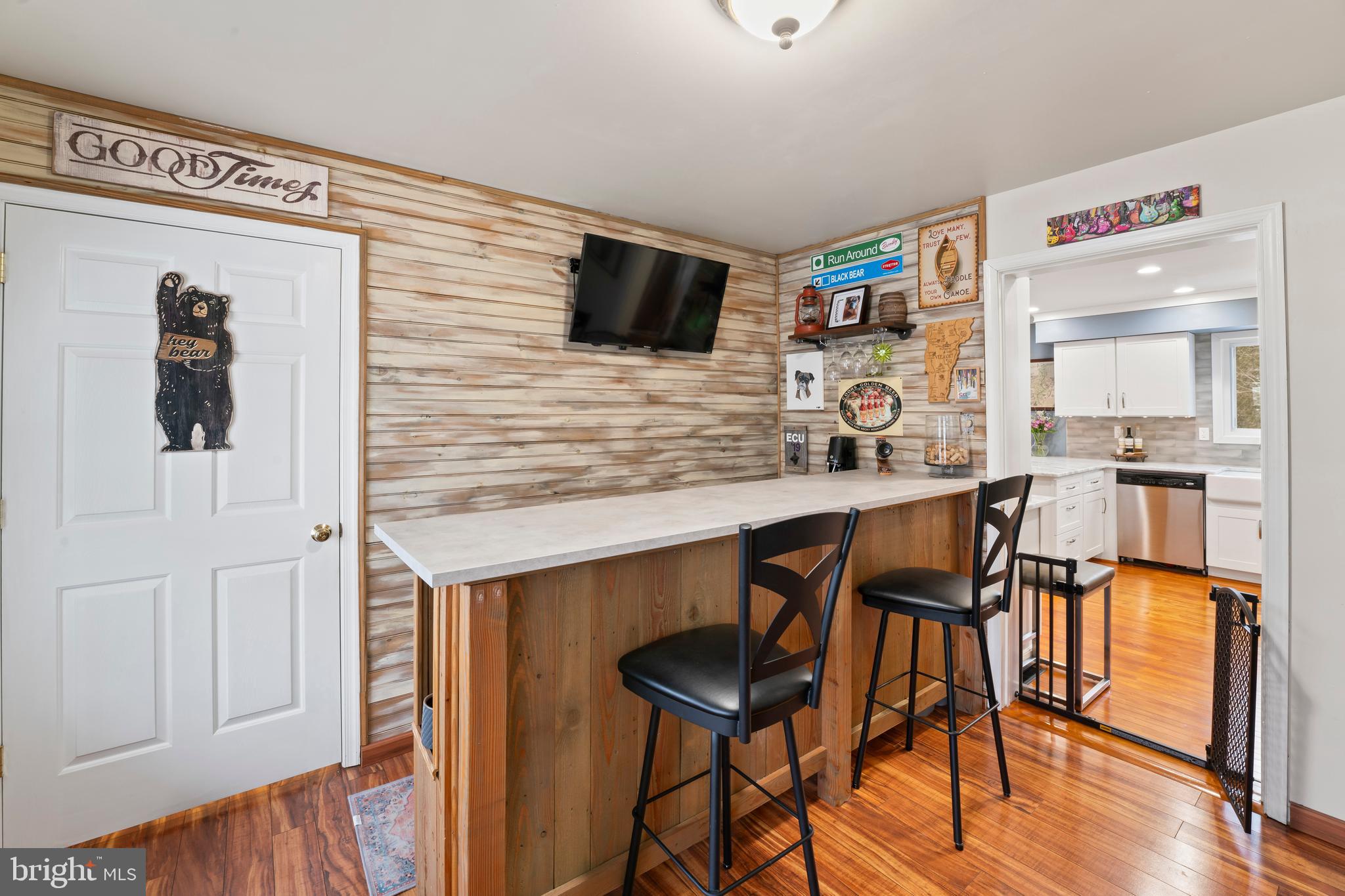 CABIN RUN ESTS - Residential