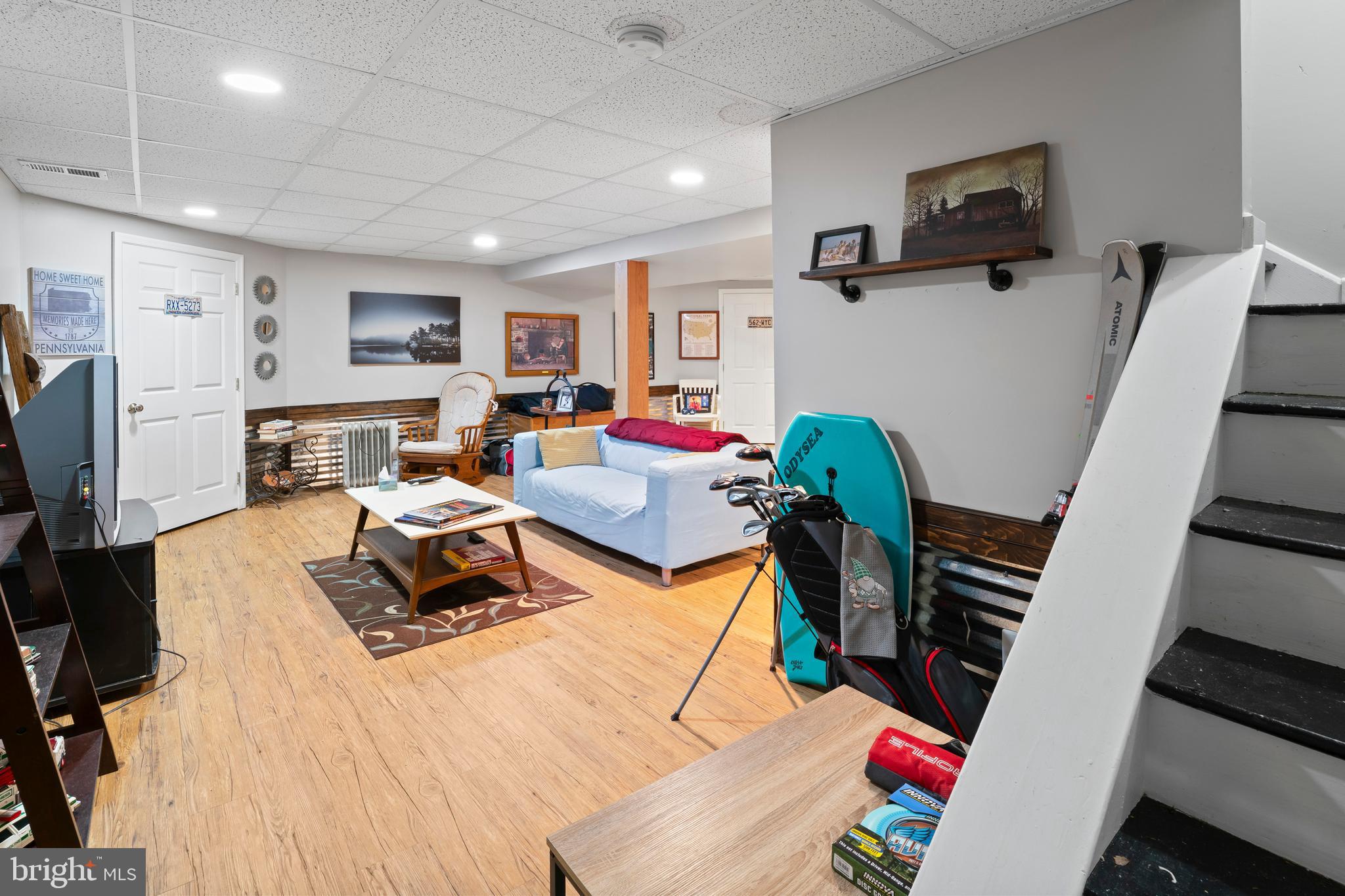 CABIN RUN ESTS - Residential