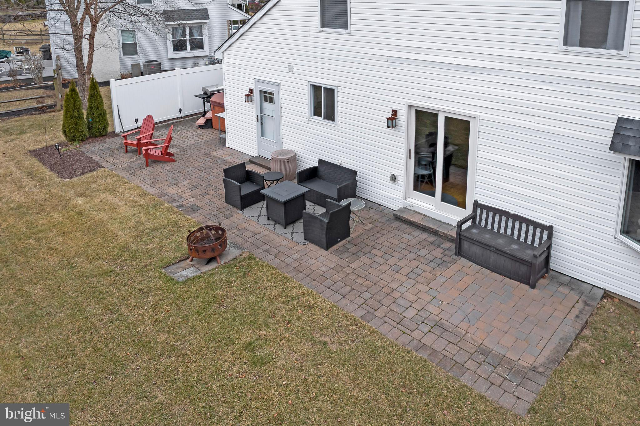 CABIN RUN ESTS - Residential