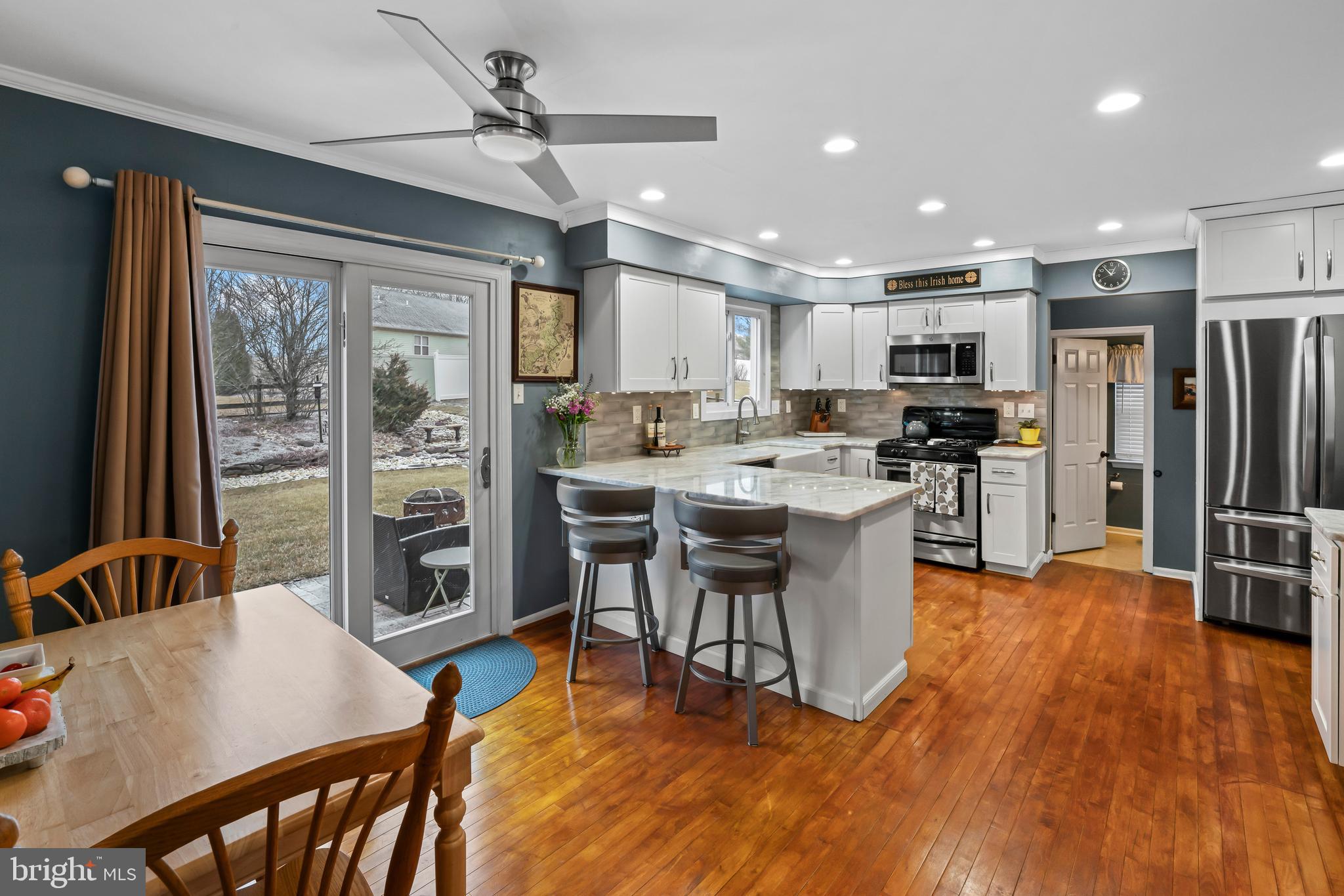 CABIN RUN ESTS - Residential