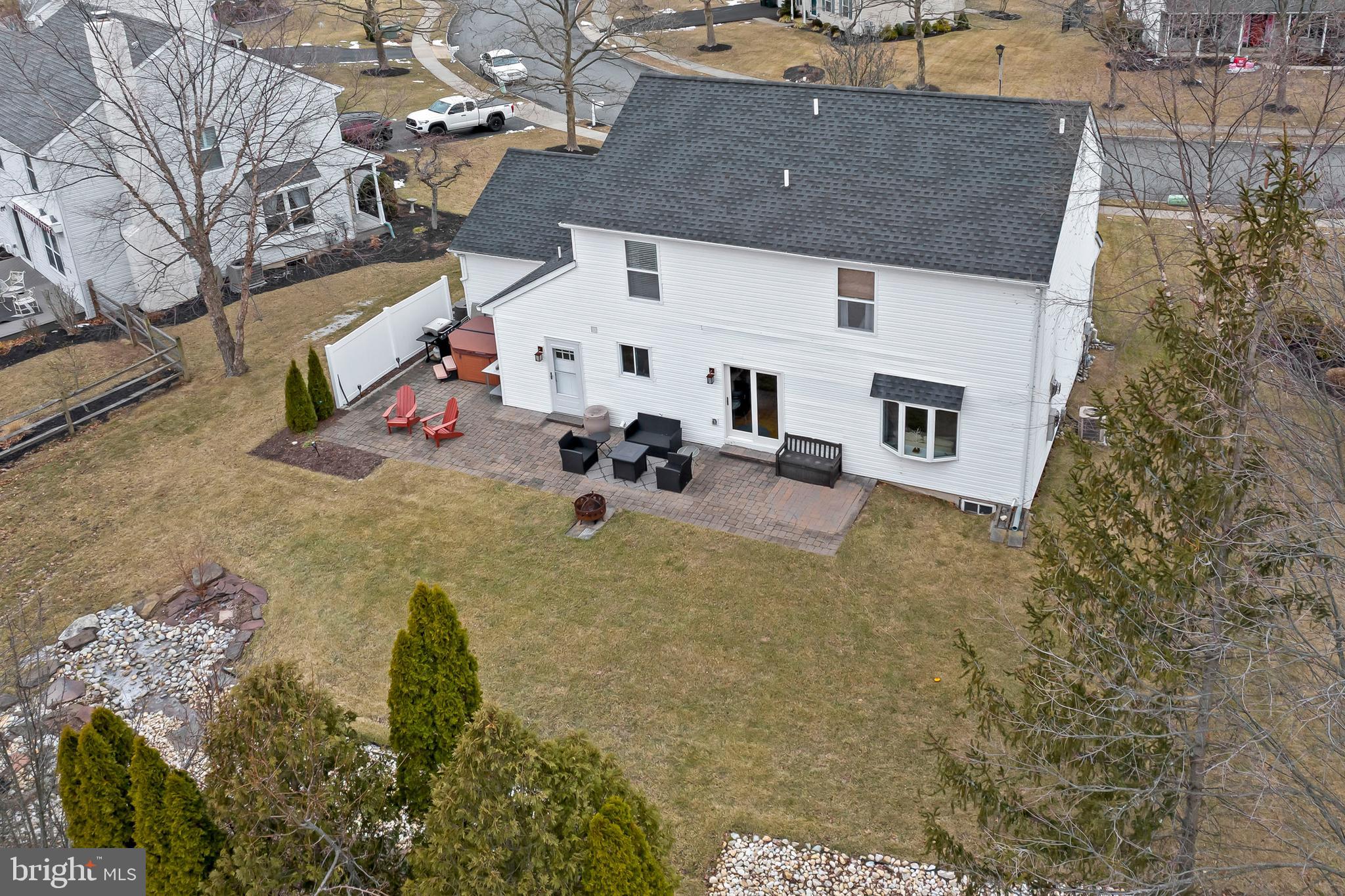 CABIN RUN ESTS - Residential