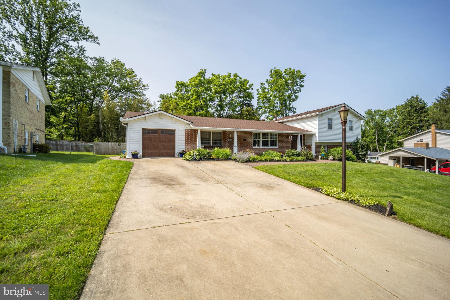 16116 KENNY ROAD