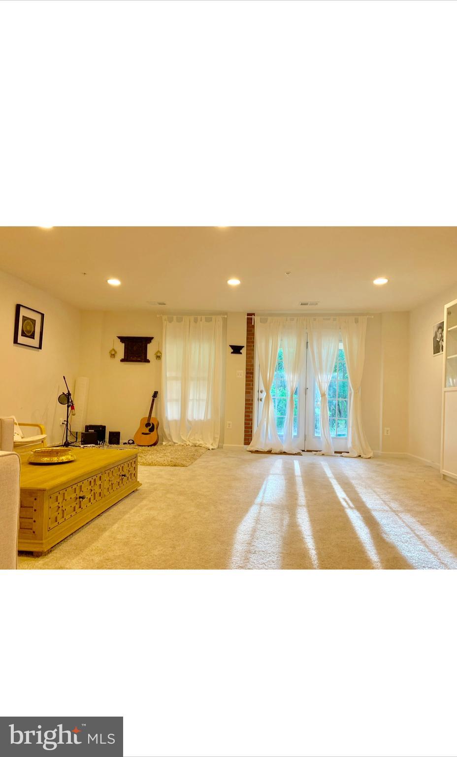 HOLLY RIDGE - Residential Lease