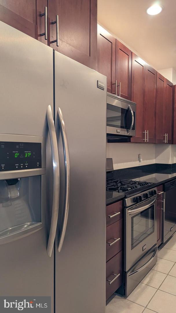 FEDERAL HILL HISTORIC DISTRICT - Residential Lease