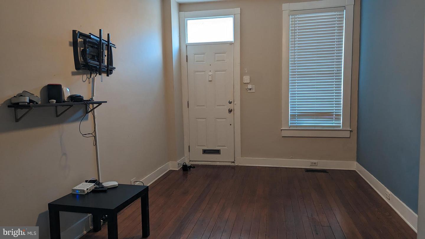 FEDERAL HILL HISTORIC DISTRICT - Residential Lease