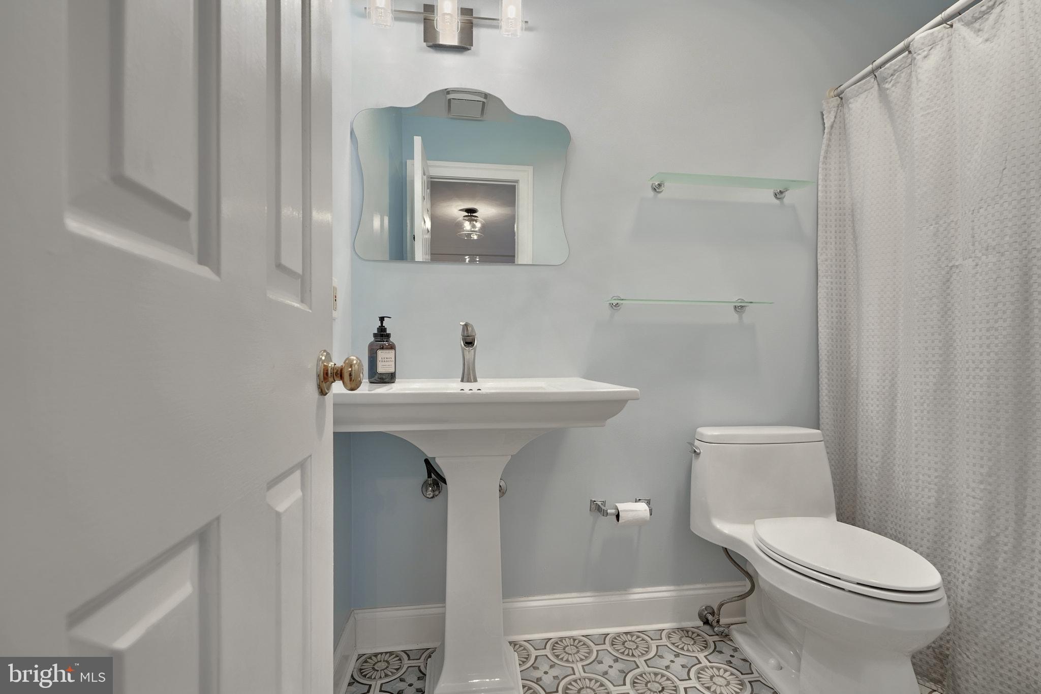 LAURELFORD - Residential