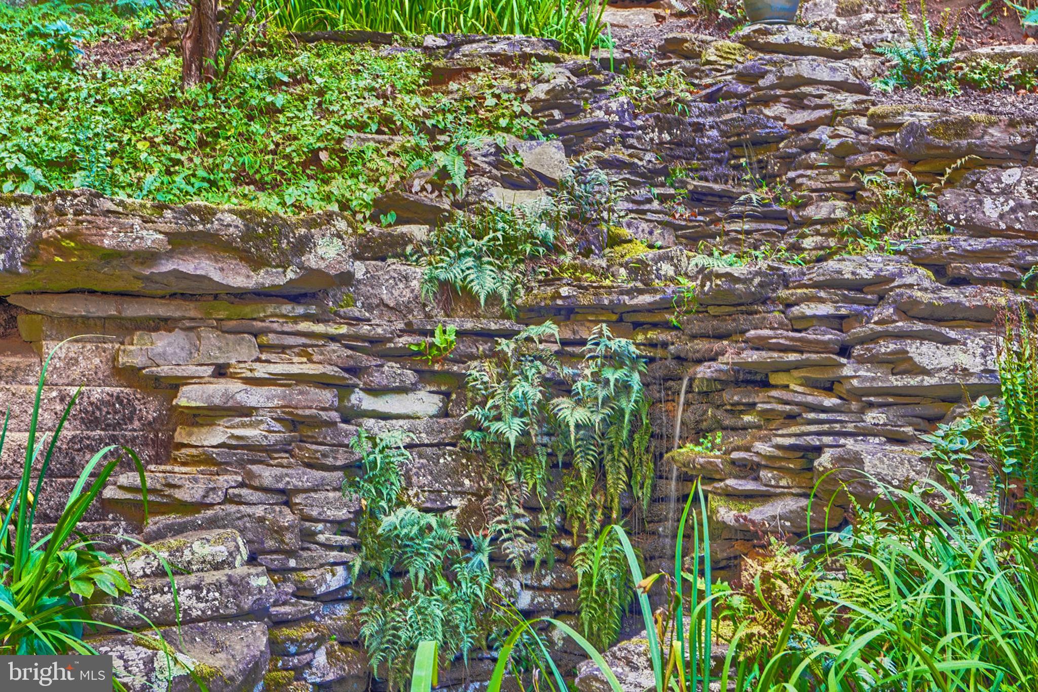 LAURELFORD - Residential