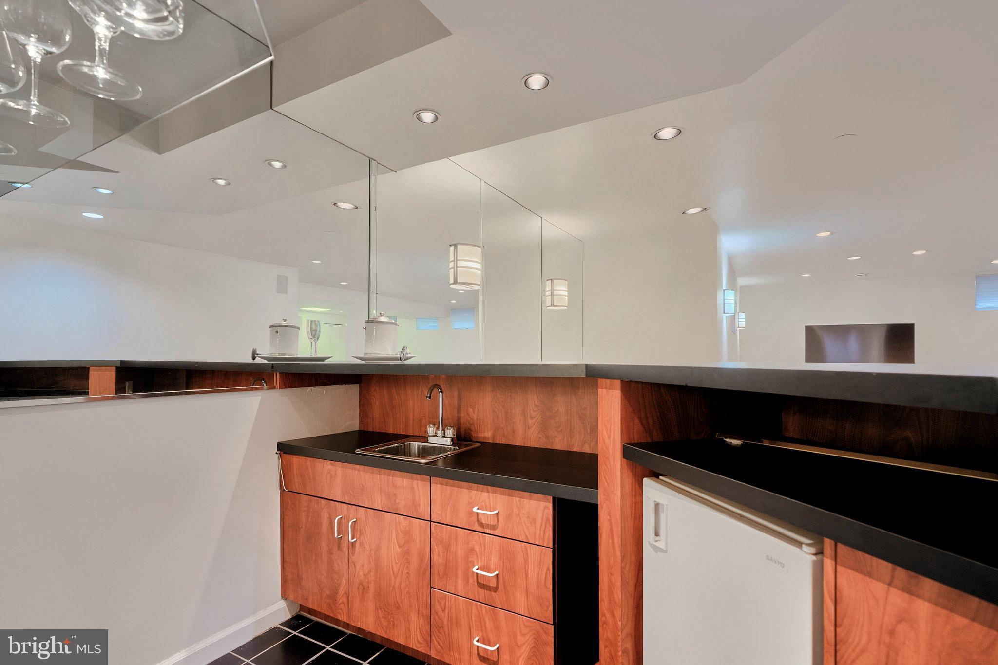 LAURELFORD - Residential