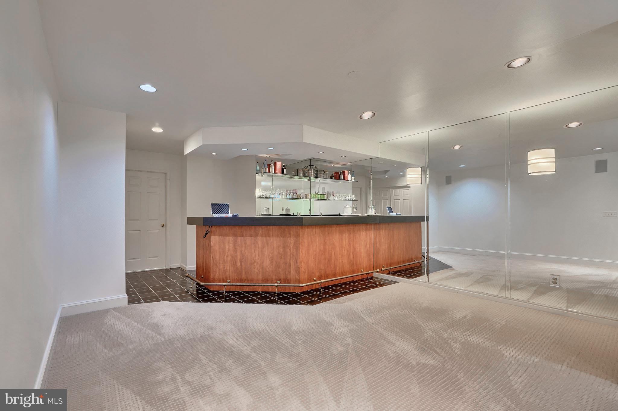 LAURELFORD - Residential