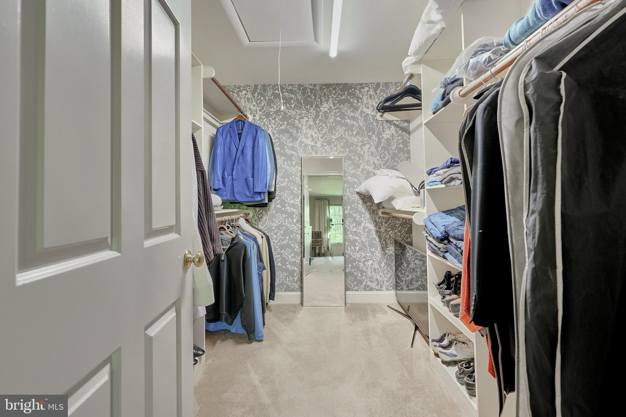 LAURELFORD - Residential