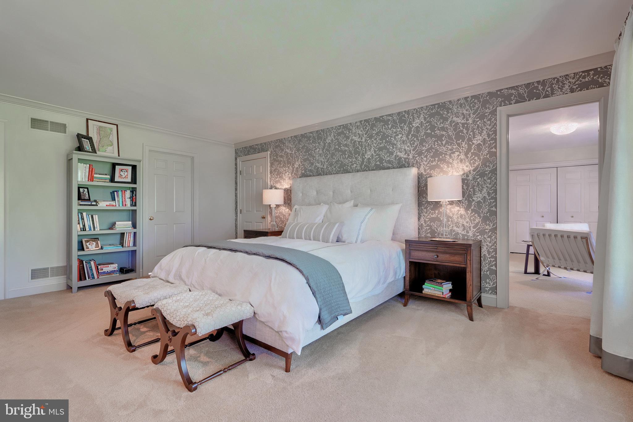 LAURELFORD - Residential