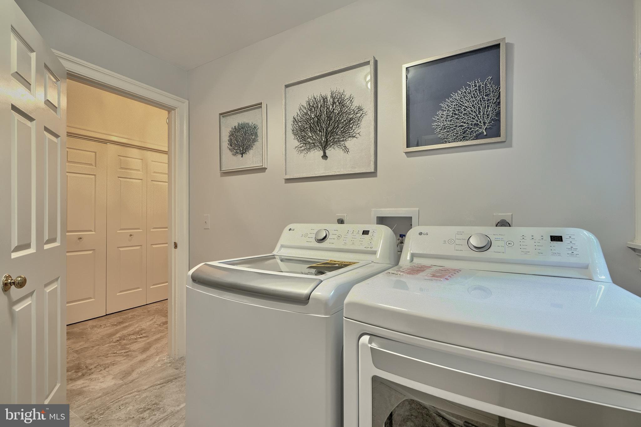 LAURELFORD - Residential