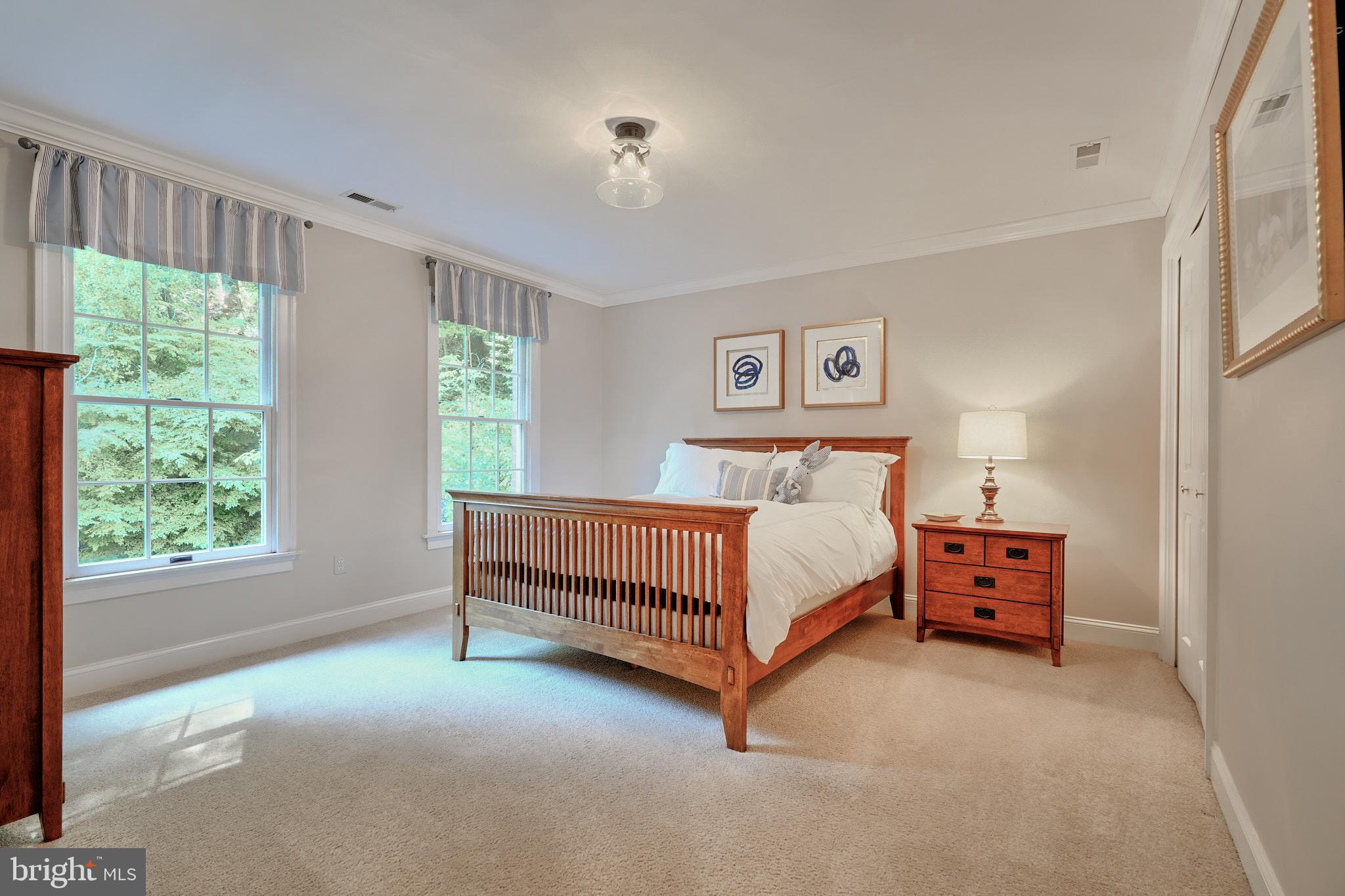 LAURELFORD - Residential