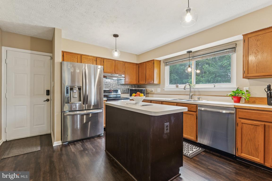 CLINTON VIEW - PLAT ONE - Residential