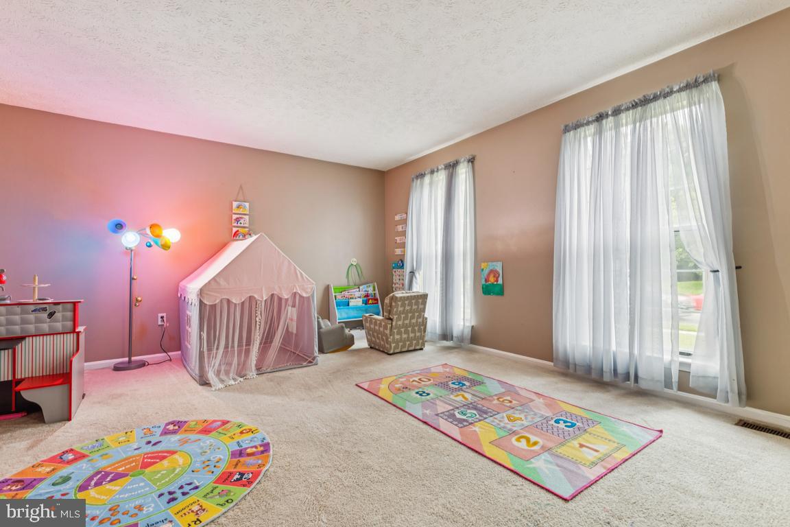 CLINTON VIEW - PLAT ONE - Residential