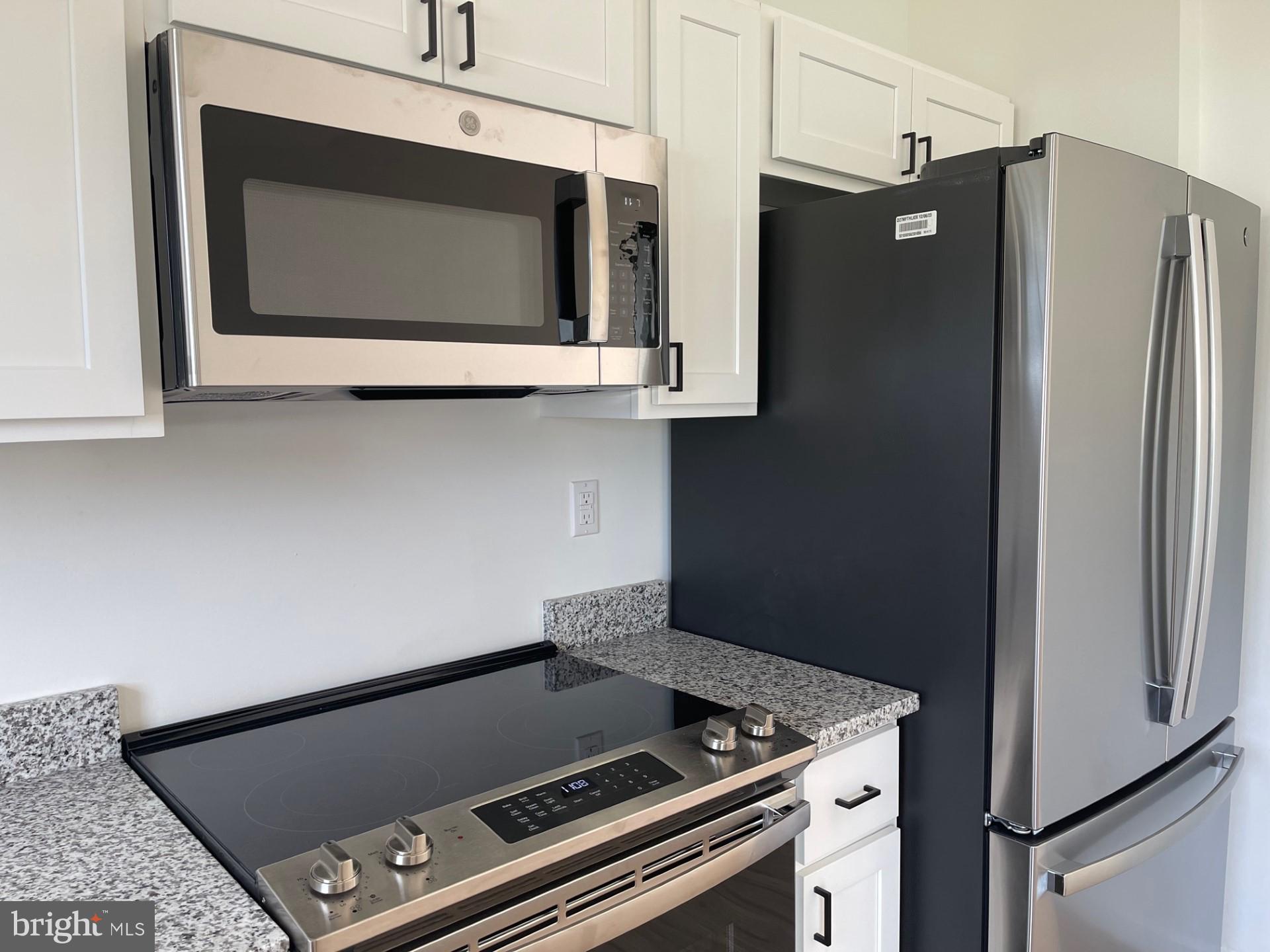 INWOOD VILLAGE - Residential