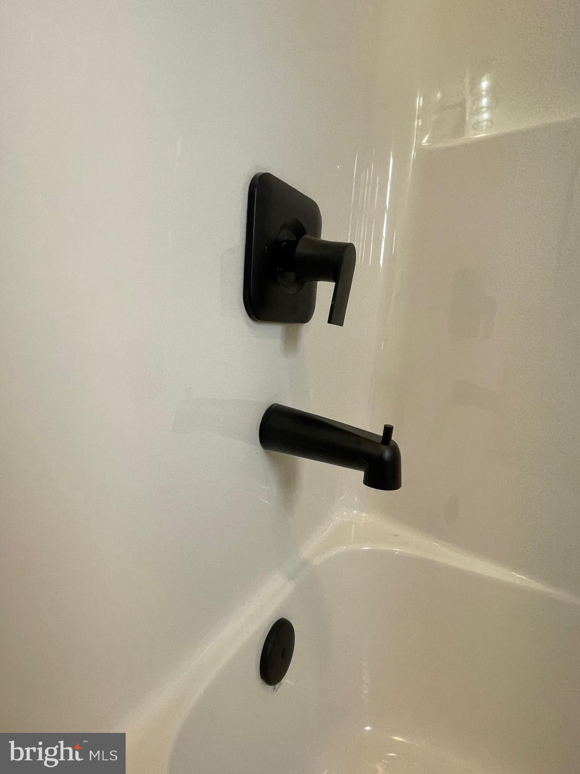 INWOOD VILLAGE - Residential