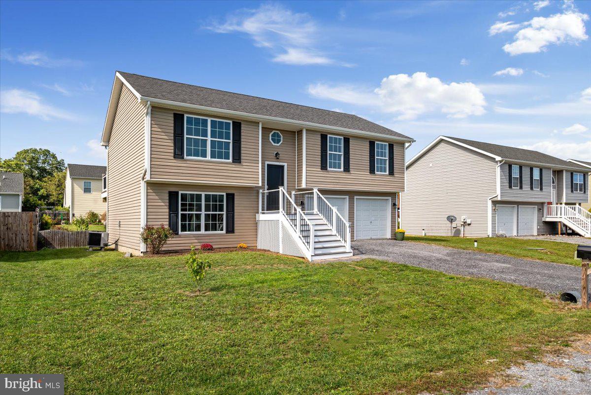 INWOOD VILLAGE - Residential