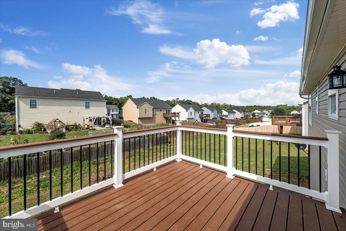 INWOOD VILLAGE - Residential