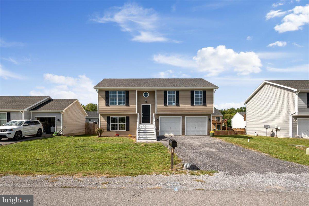 INWOOD VILLAGE - Residential