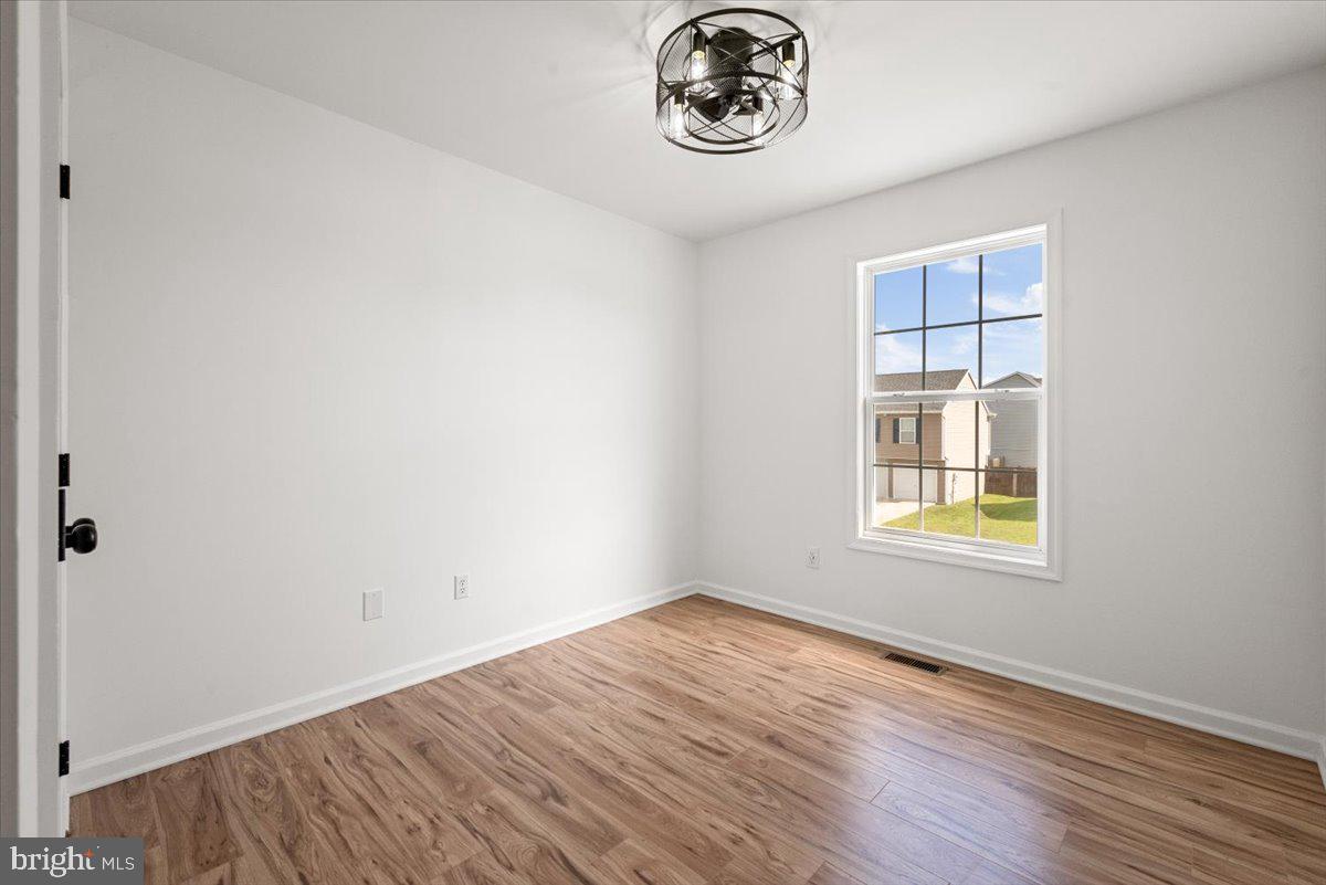 INWOOD VILLAGE - Residential