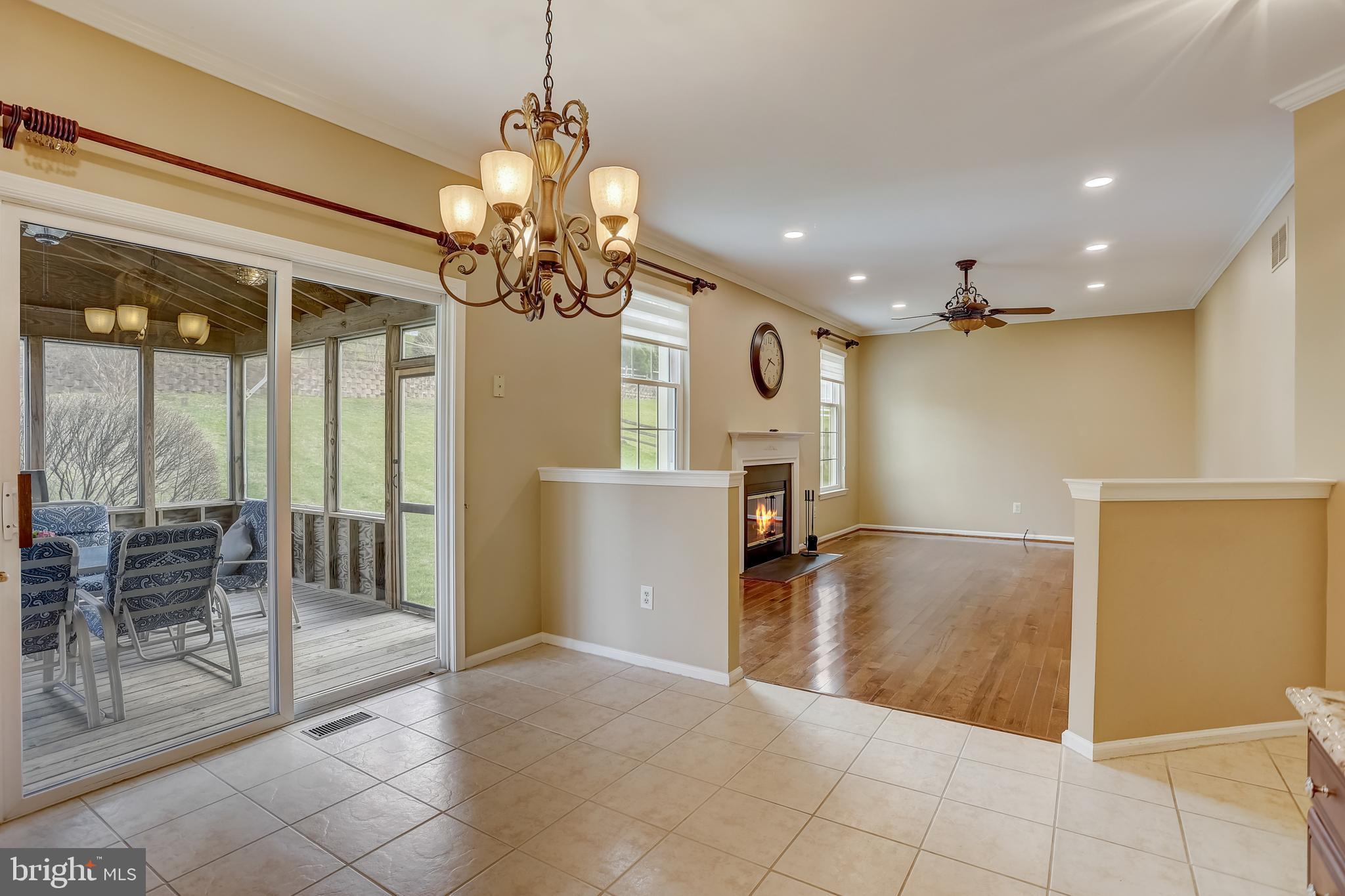 MEADOWS AT VALLEYFRG - Residential