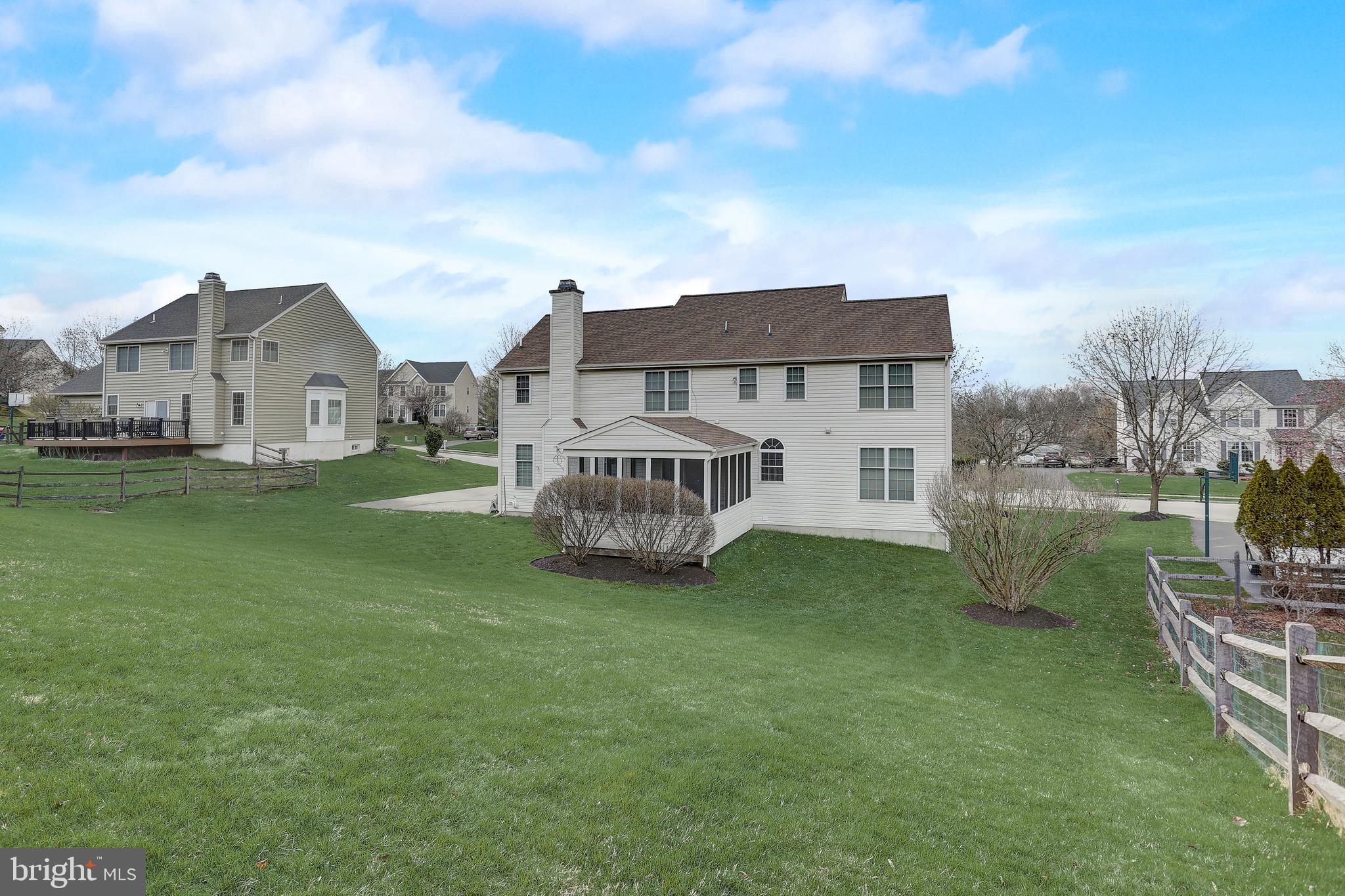 MEADOWS AT VALLEYFRG - Residential