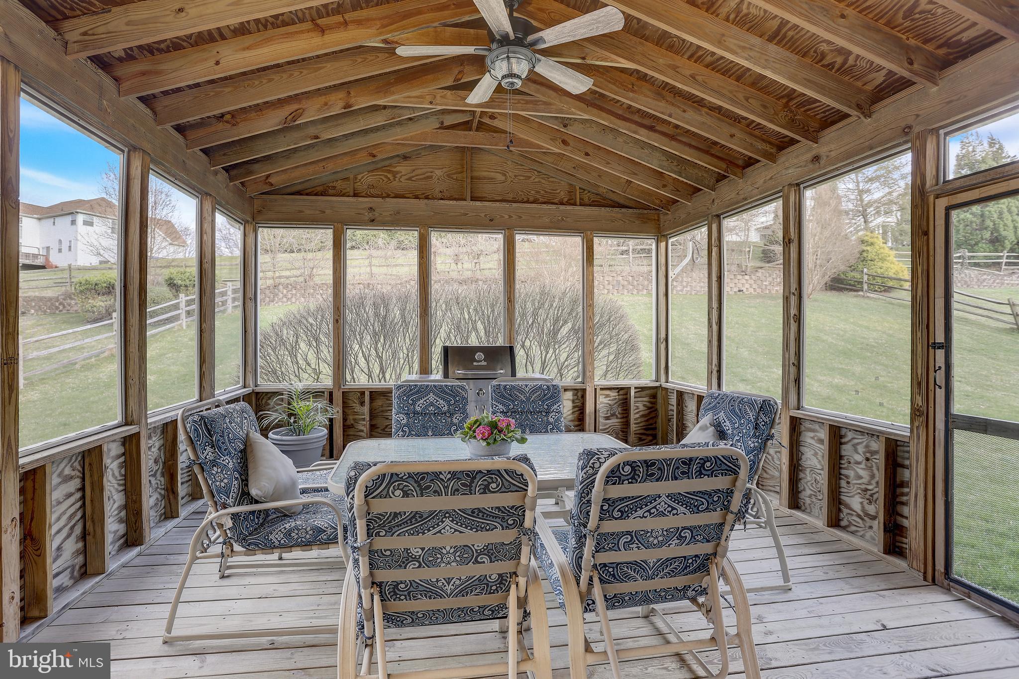 MEADOWS AT VALLEYFRG - Residential