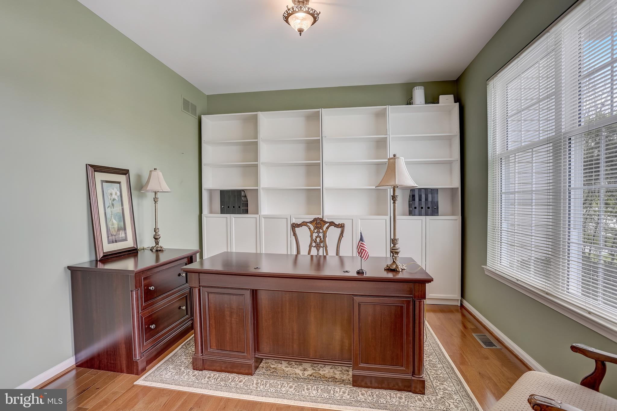 MEADOWS AT VALLEYFRG - Residential