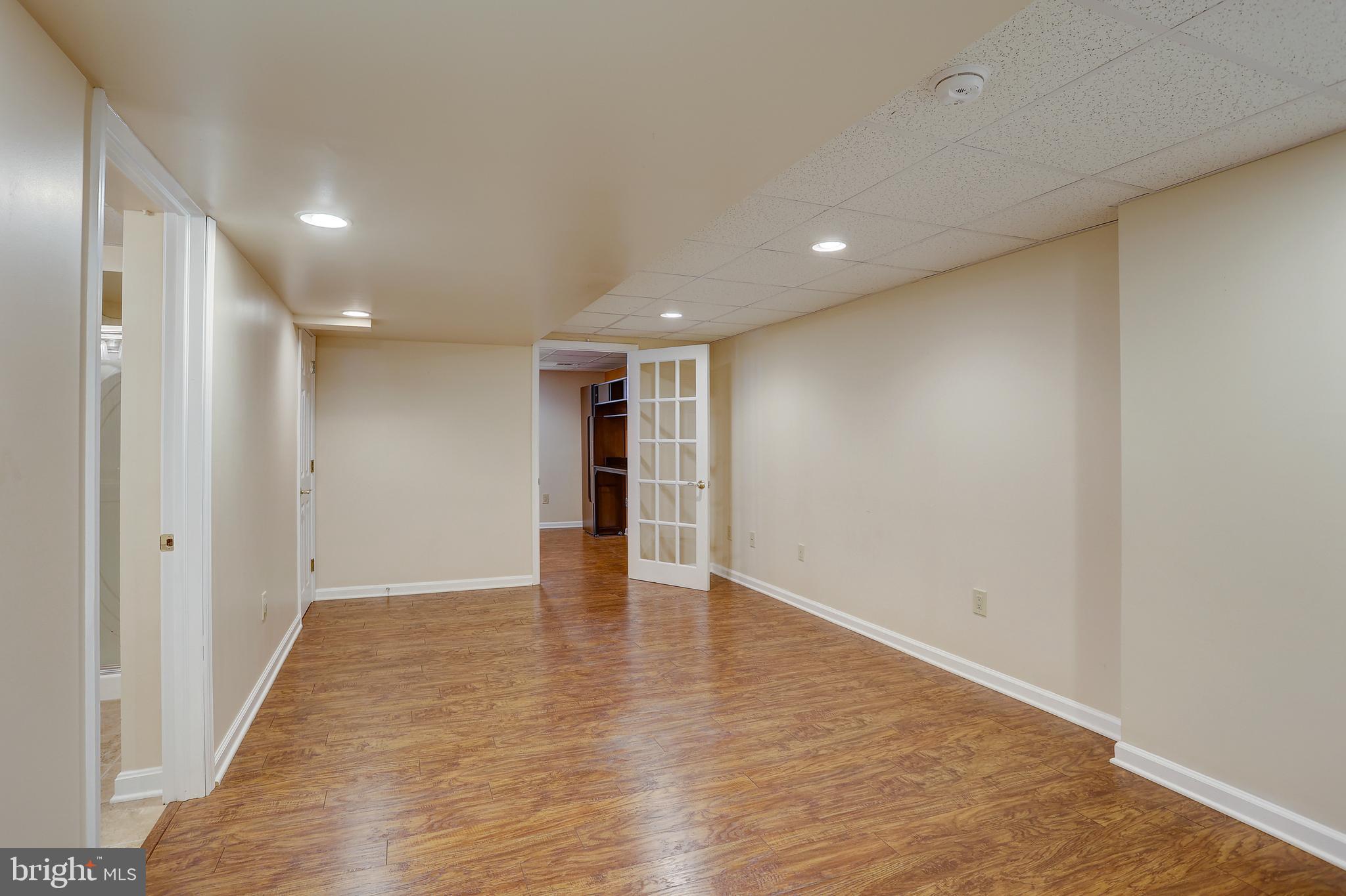 MEADOWS AT VALLEYFRG - Residential