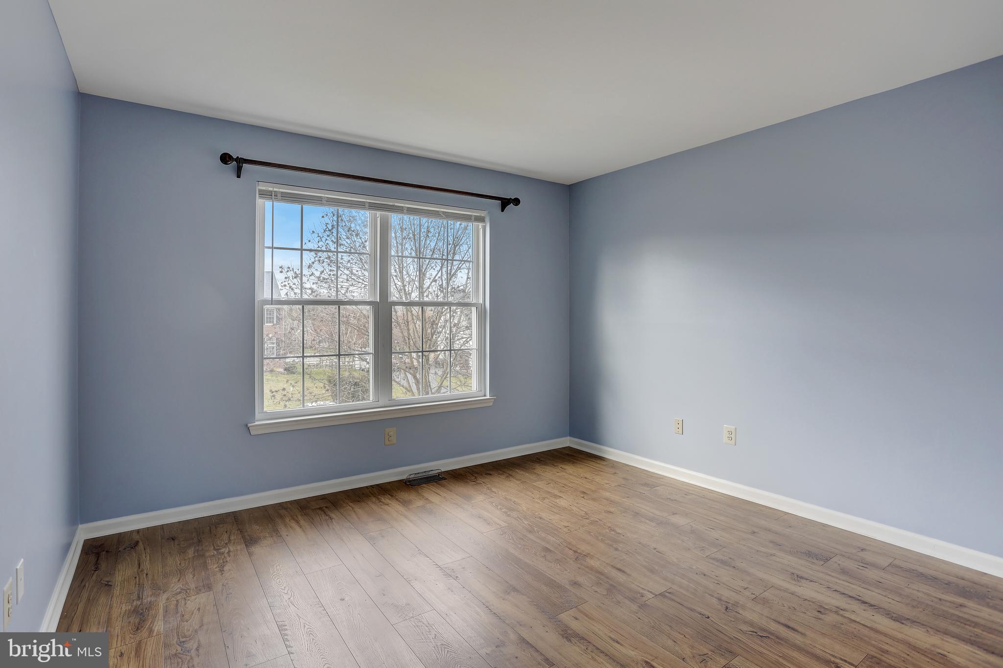 MEADOWS AT VALLEYFRG - Residential