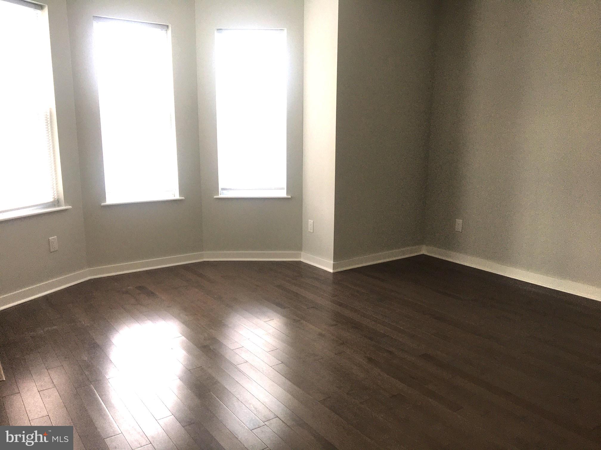 UNIVERSITY CITY - Residential Lease