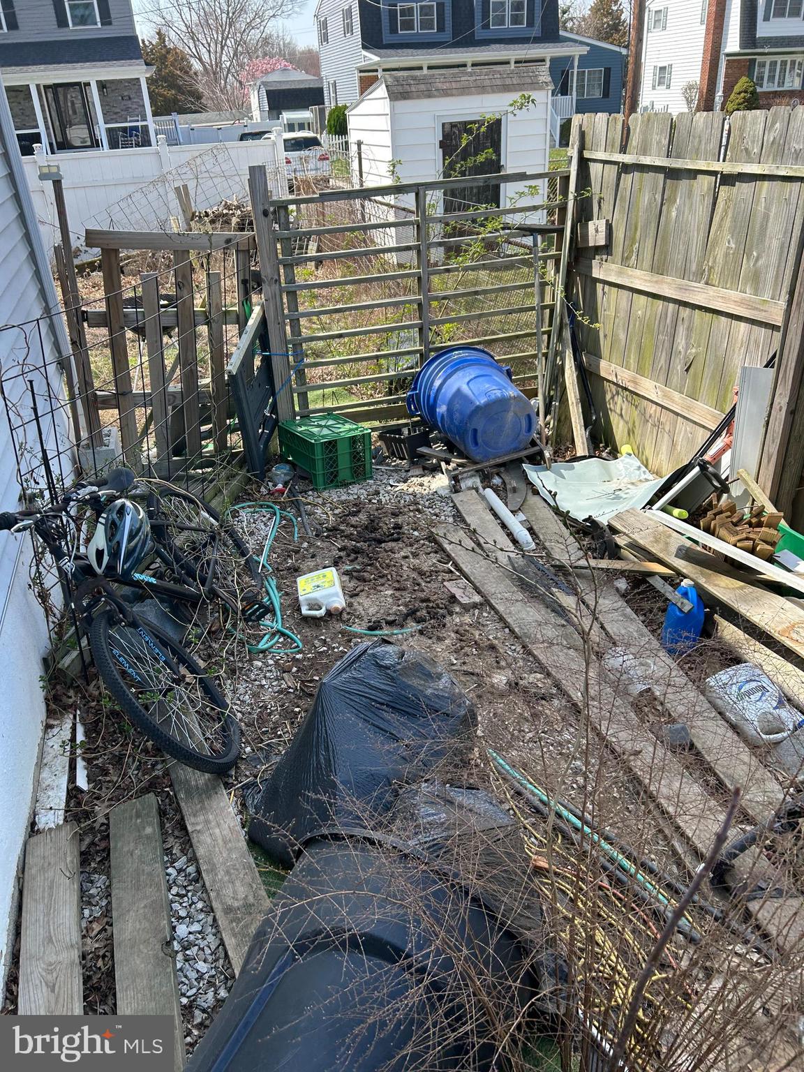 MILMONT PARK - Residential