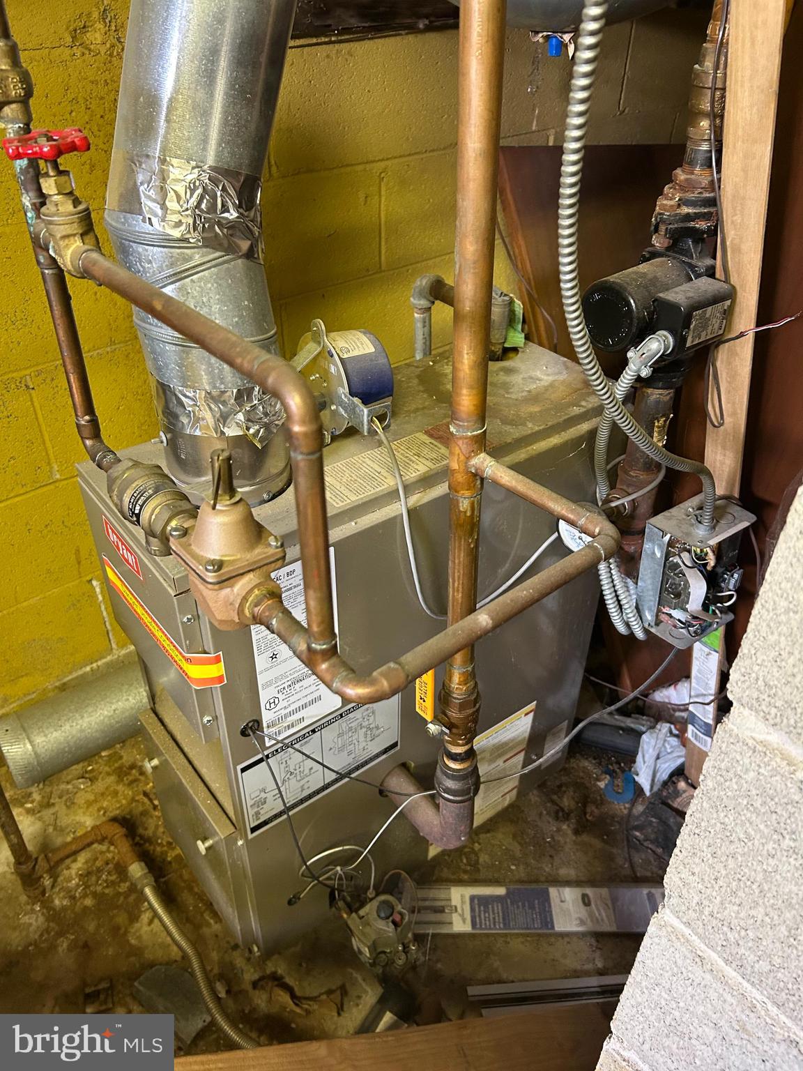 MILMONT PARK - Residential